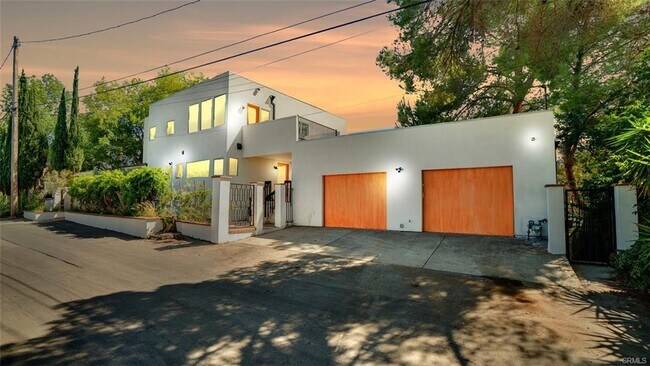 Foto del edificio - 854 W Avenue 37
