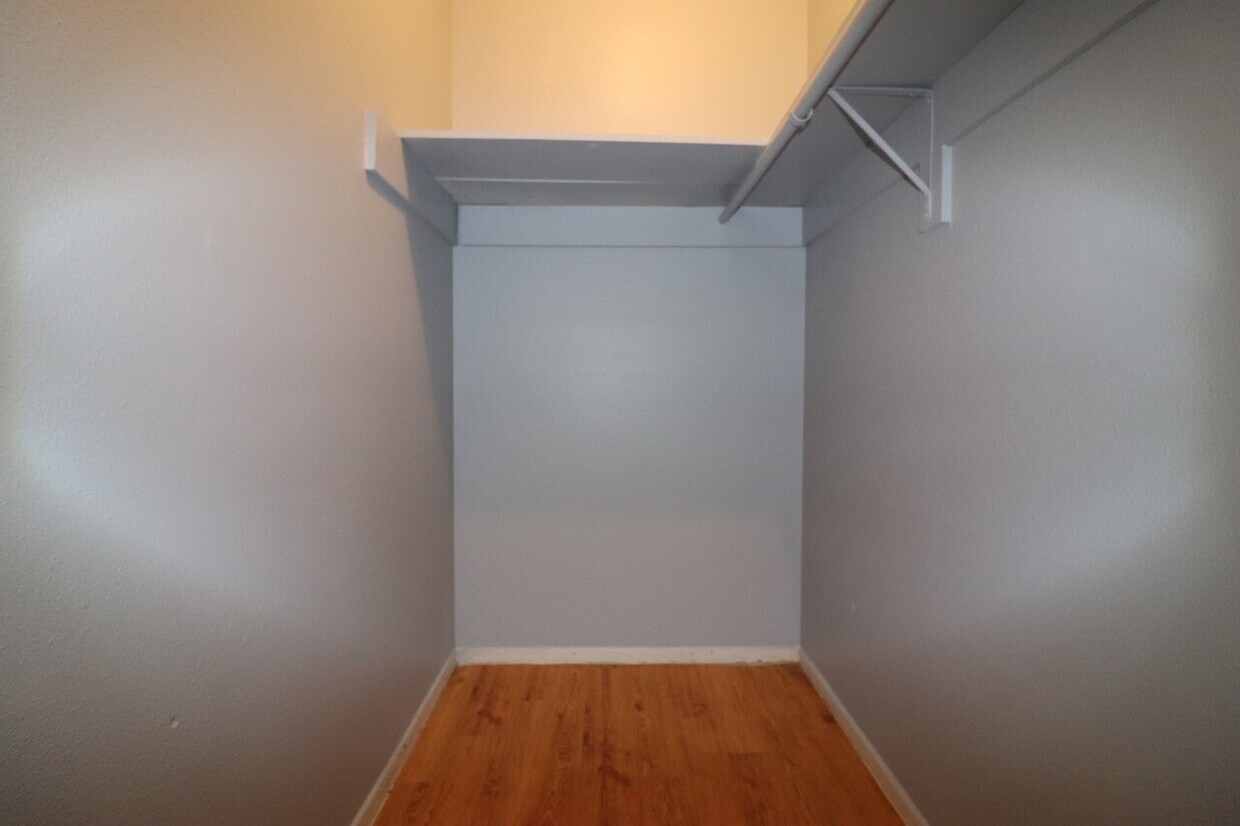 Foto del edificio - Darby Property Services