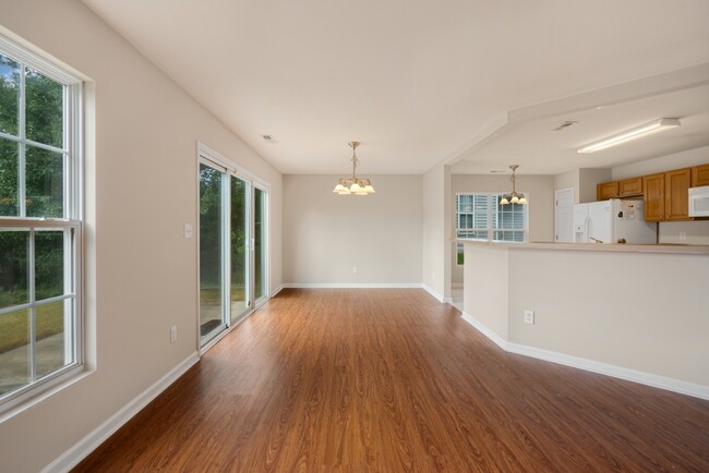 Building Photo - 5020 Babbling Brook Dr