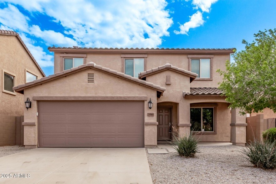 Foto principal - 23561 W Mohave St