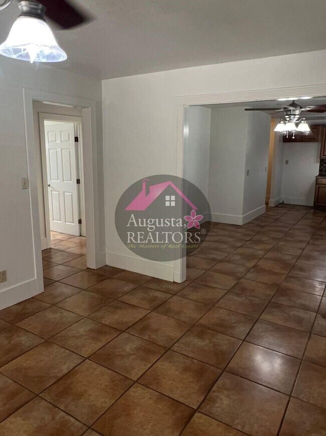 Foto del edificio - KC-1209 Bawcom