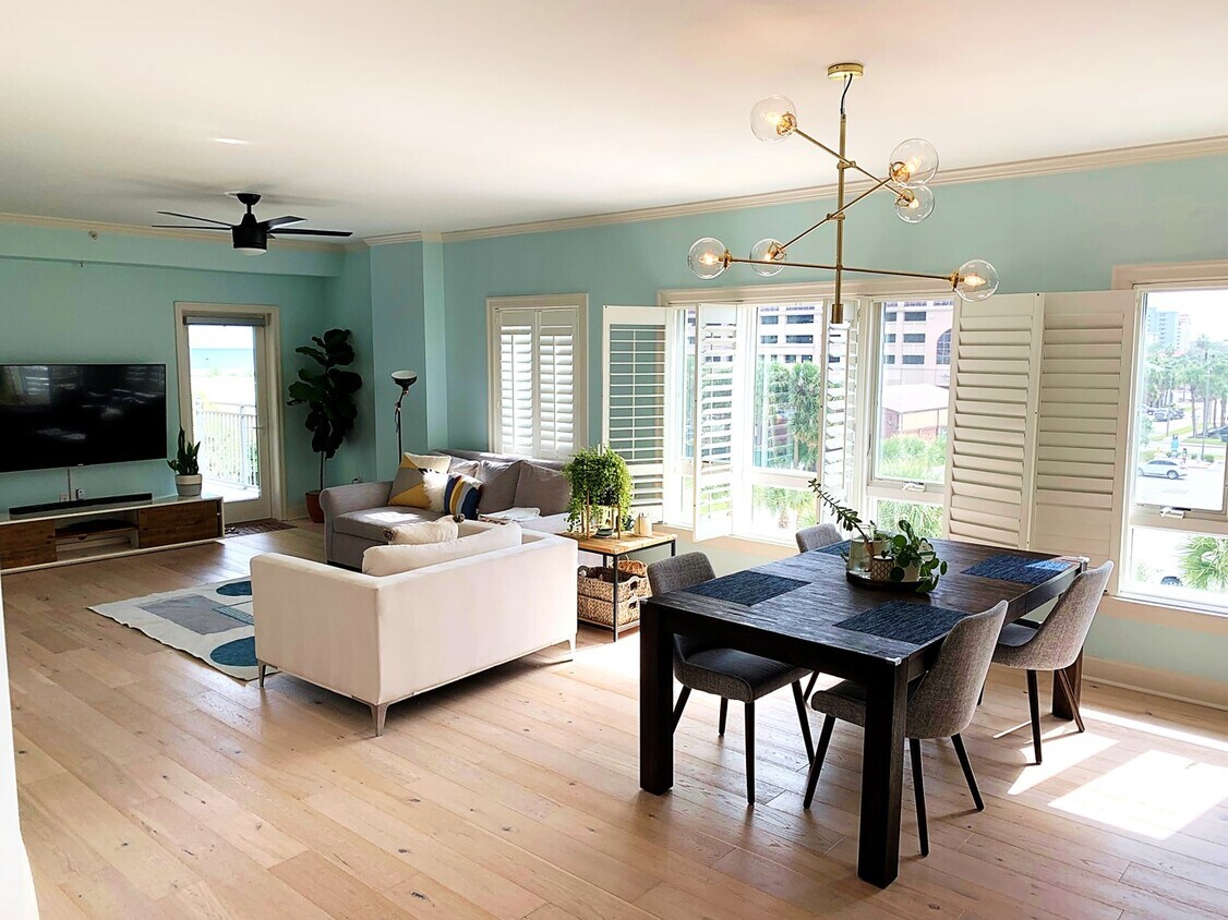 Photo - 525 3rd St N (Jacksonville Beach, FL)