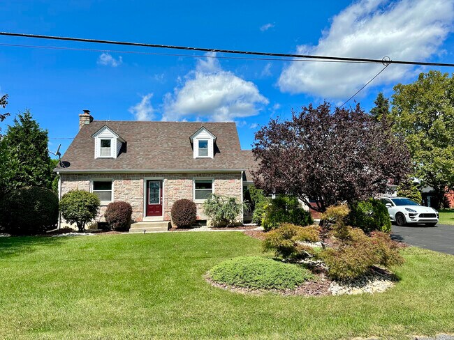 Building Photo - 2353 Seipstown Rd