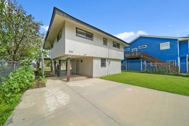 Foto del edificio - 1031 Star Dr