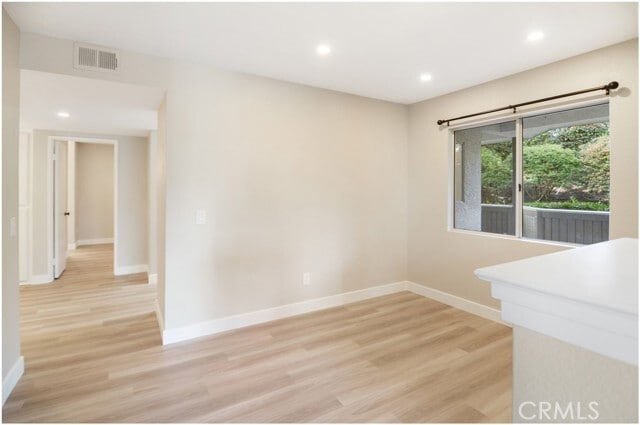 Foto del edificio - 64 Corniche Dr