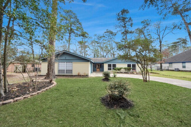 Foto del edificio - 26206 Maplewood Dr