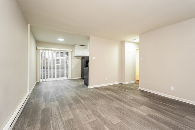 Foto del edificio - Greenwood Gardens