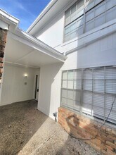 Building Photo - 5920 Arncliffe Dr