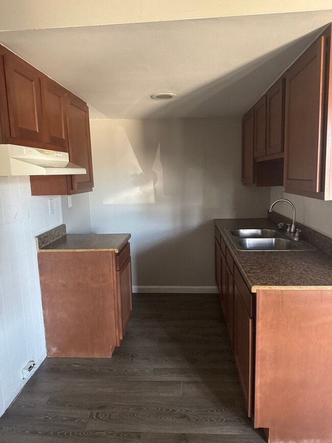 Building Photo - 115 Jerome Ln