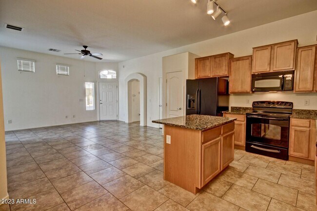 Foto del edificio - 2725 E Mine Creek Rd