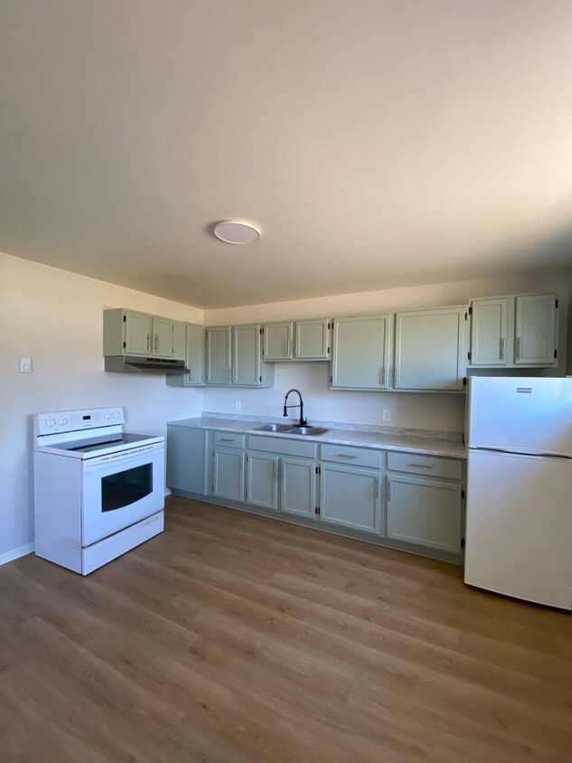 Photo principale - 450 Raymond Ave