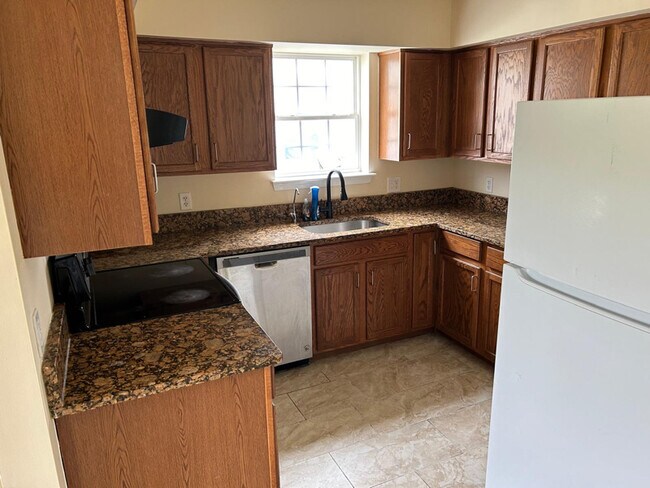 Foto del edificio - 409 Gandy Dancer Ct