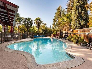 Foto del edificio - 6836 Trovita Way, Unit 6