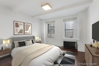 Building Photo - 65 W 95th St