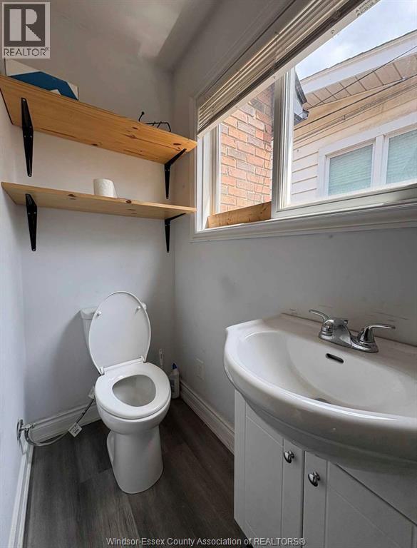 Building Photo - 1409 Langlois Ave
