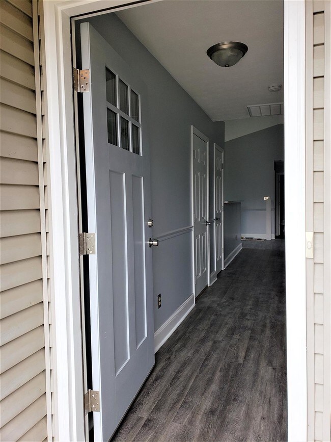 Building Photo - 3229 Durango Dr