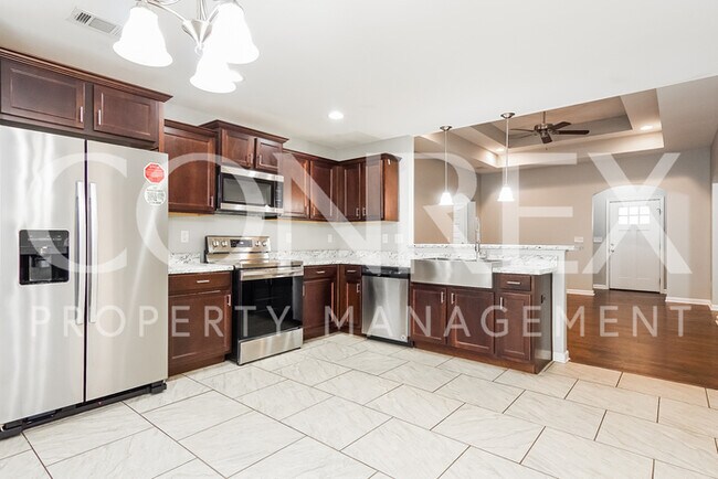 Foto del edificio - Move In Ready!