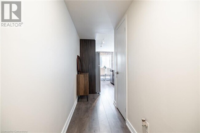 Photo du bâtiment - 1129 Cooke Blvd.