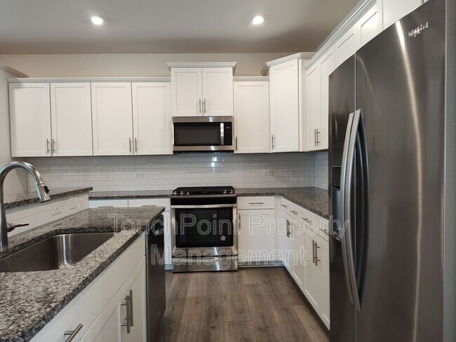 Foto del edificio - 1238 Pebble Grove Dr