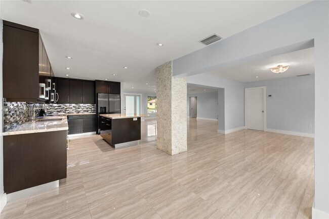 Foto del edificio - 19040 S St Andrews Dr