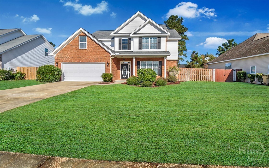 Foto principal - 601 Bristol Way