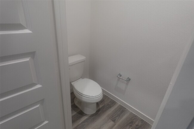 Building Photo - 2824 Lisburn Ter Ln