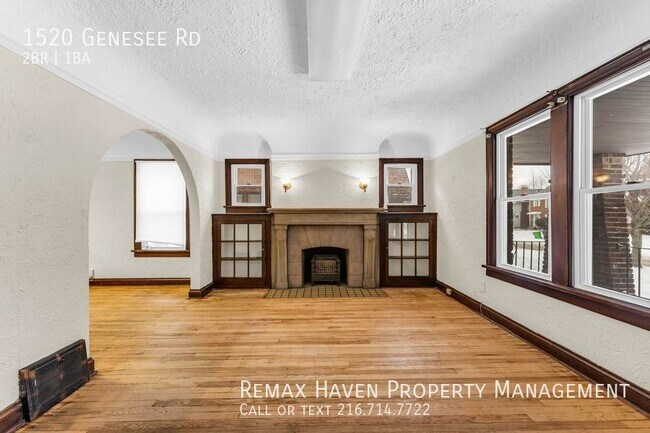 Building Photo - 1520 Genesee Rd. Down, S Euclid - 2 bed 1 ...