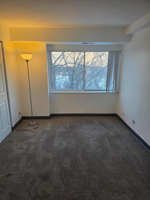 Foto del edificio - 1840 Huntington Blvd