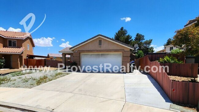 Foto del edificio - 14471 Queen Valley Rd