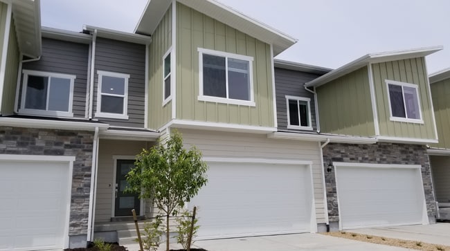 Building Photo - 11472 S Hollybrook Loop