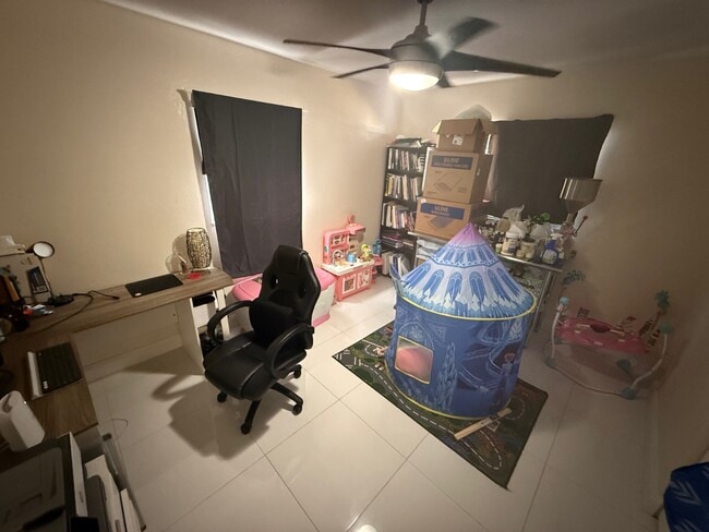 Building Photo - 2504 Ranch Lake Cir