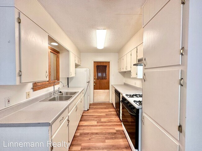 Foto del edificio - 3 br, 2 bath House - 1202 Crestridge Drive