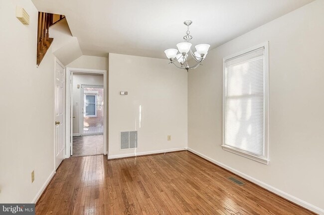 Building Photo - 1401 Oronoco St