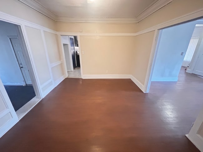 Foto del edificio - 2454 Virginia Park St