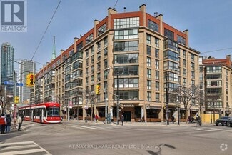 Building Photo - 35-335 Church St