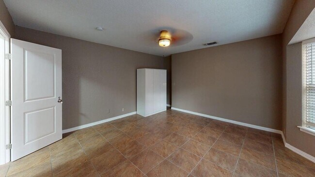 Foto del edificio - 3607 Rock Creek Run
