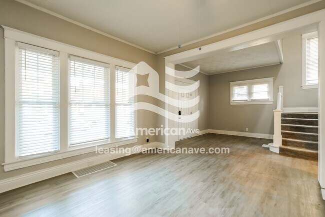 Foto del edificio - 663 S 38th St