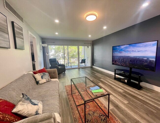 Foto del edificio - 775 Jeffery St