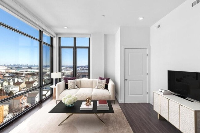 Foto del edificio - 3 W 46th St