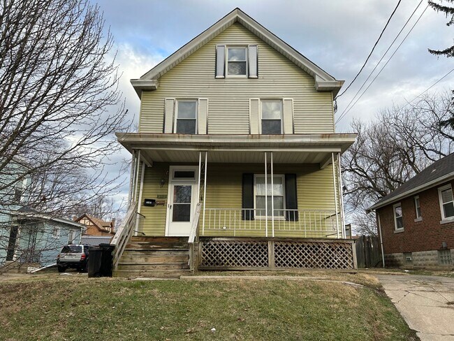 Foto del edificio - 3912 Trevor Ave