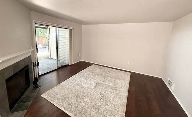 Foto del edificio - 12229 100th Ave NE