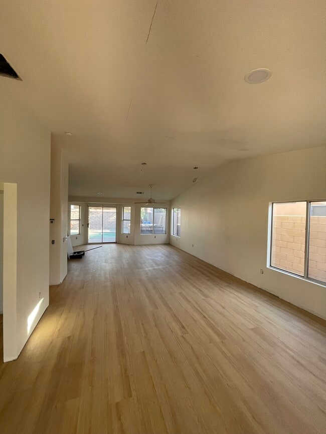 Building Photo - 83347 Calypso Cir