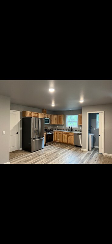 Foto del edificio - 7862 N Covington St