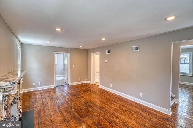 Foto del edificio - 2818 18th St NE