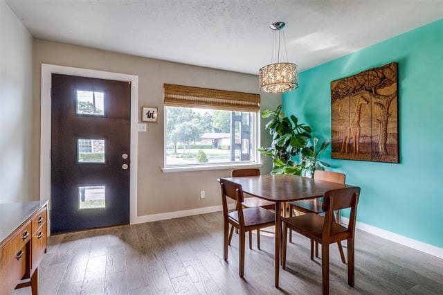 Foto del edificio - 8554 Strathmore Dr