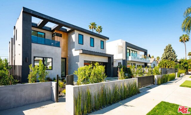 Building Photo - 537 N Alta Vista Blvd