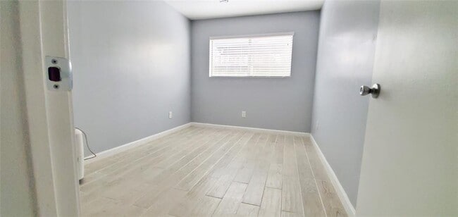 Foto del edificio - 1607 Welch St