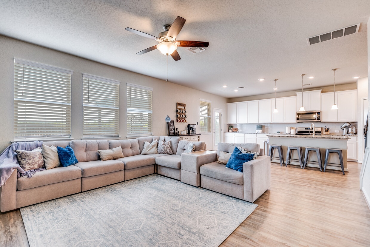 Foto principal - 11503 Bakersfield Pass