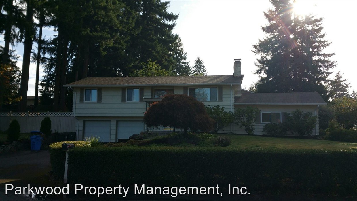 Primary Photo - 5 br, 2 bath House - 10863 113th Ave SW