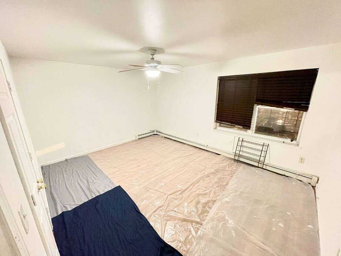 1672 Barnes Ave Unit 3F, Bronx, NY 10462 Room for Rent in Bronx, NY